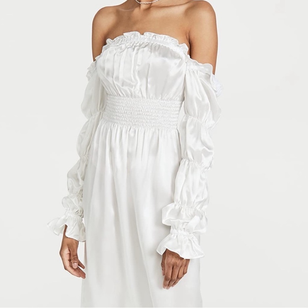 Silk white sleeper dress